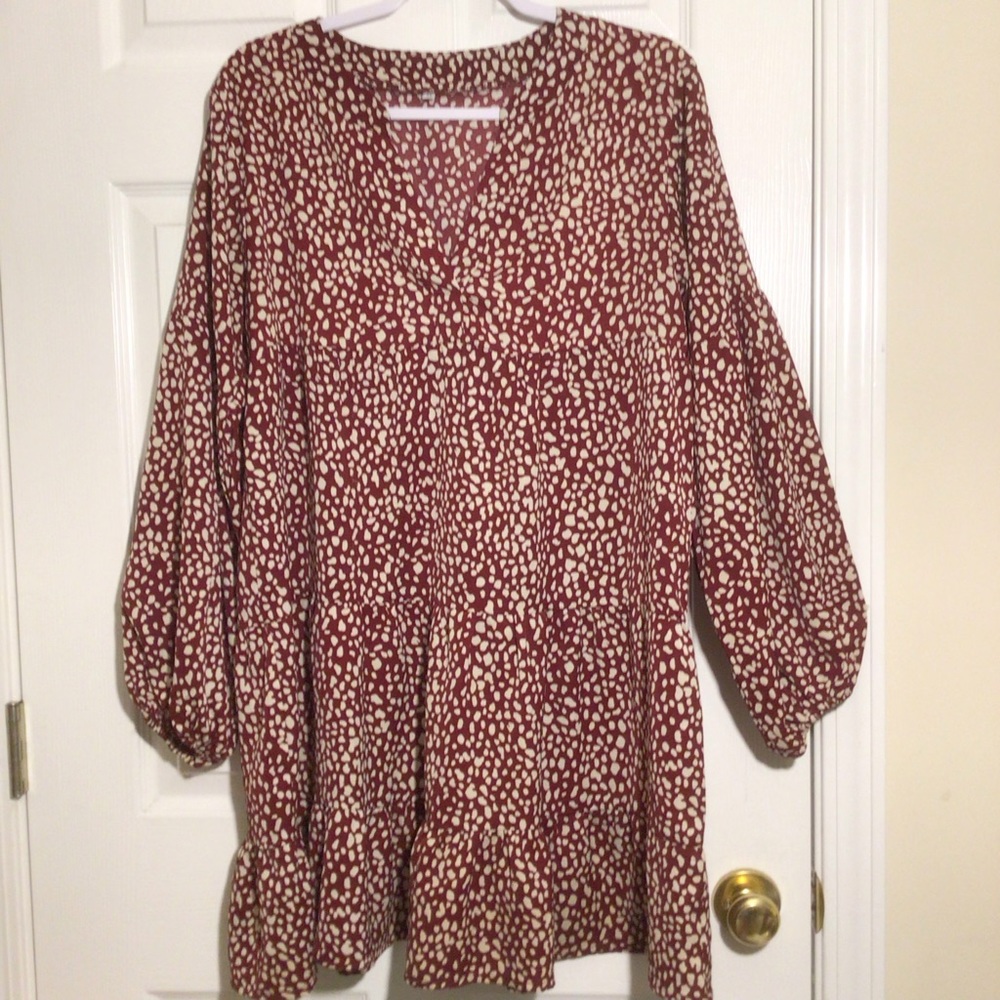 Oversized Burgandy and Cream Animal Print Dress with Balloon Sleeves Siz…